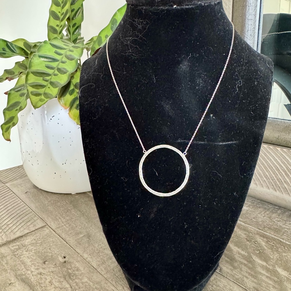 Elegant Silver Circle Pendant Necklace